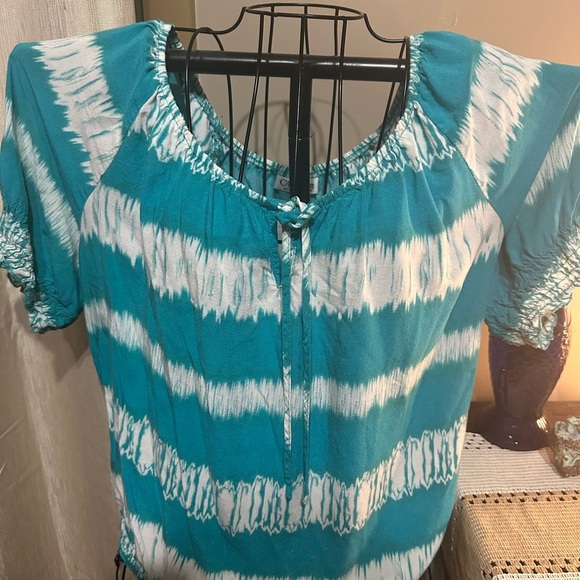 Cato Blue and White Short Sleeve Blouse - Picture 1 of 7